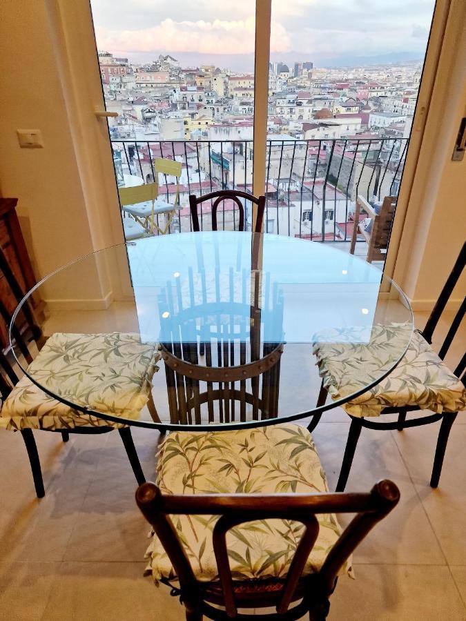 נאפולי Olivella21 Luxury Apartment Montesanto מראה חיצוני תמונה