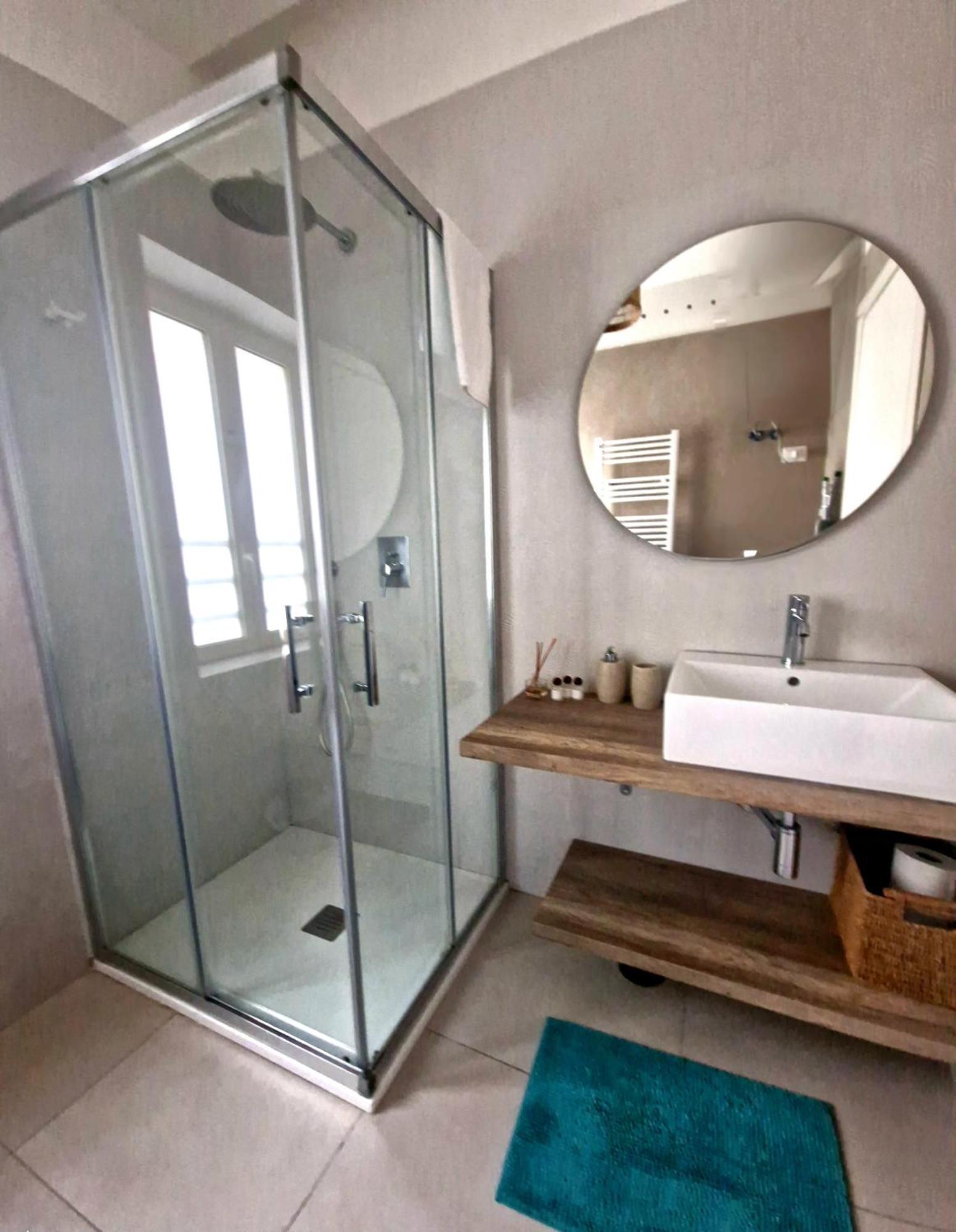 נאפולי Olivella21 Luxury Apartment Montesanto מראה חיצוני תמונה